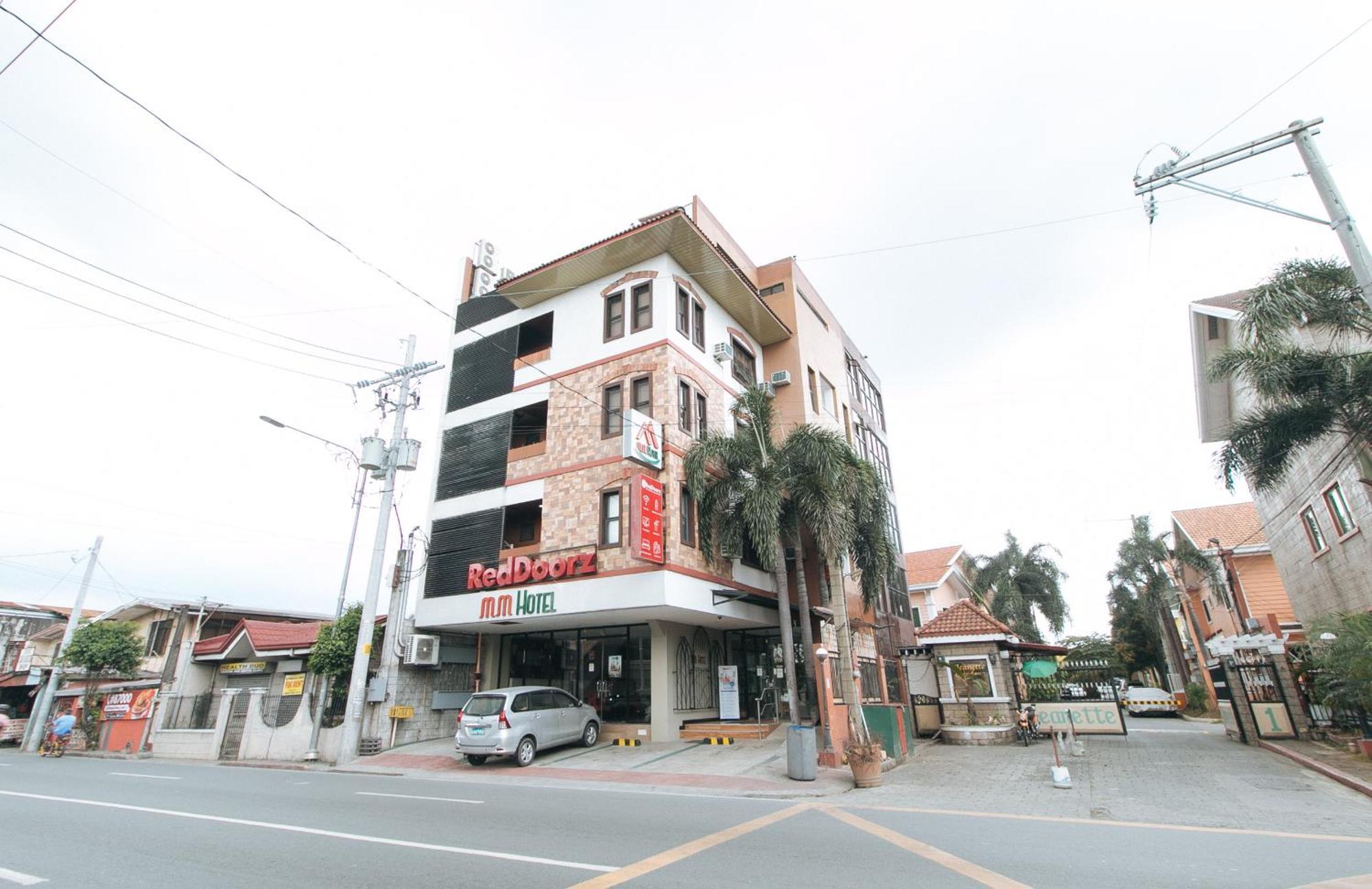 红多兹Plus酒店-近拉斯皮纳斯竹风琴 Las Piñas 外观 照片
